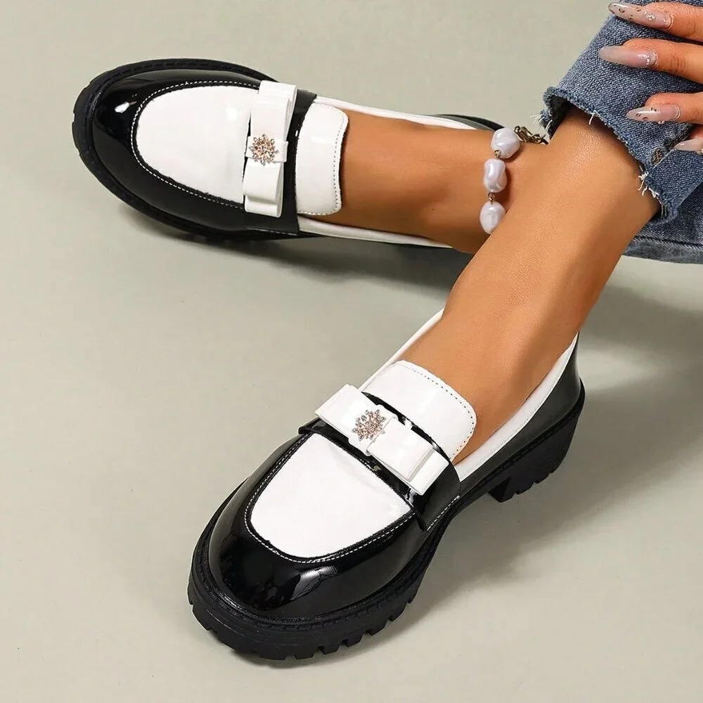 Black And White Vintage Women's Rhinestone Decor Platform Loafers
